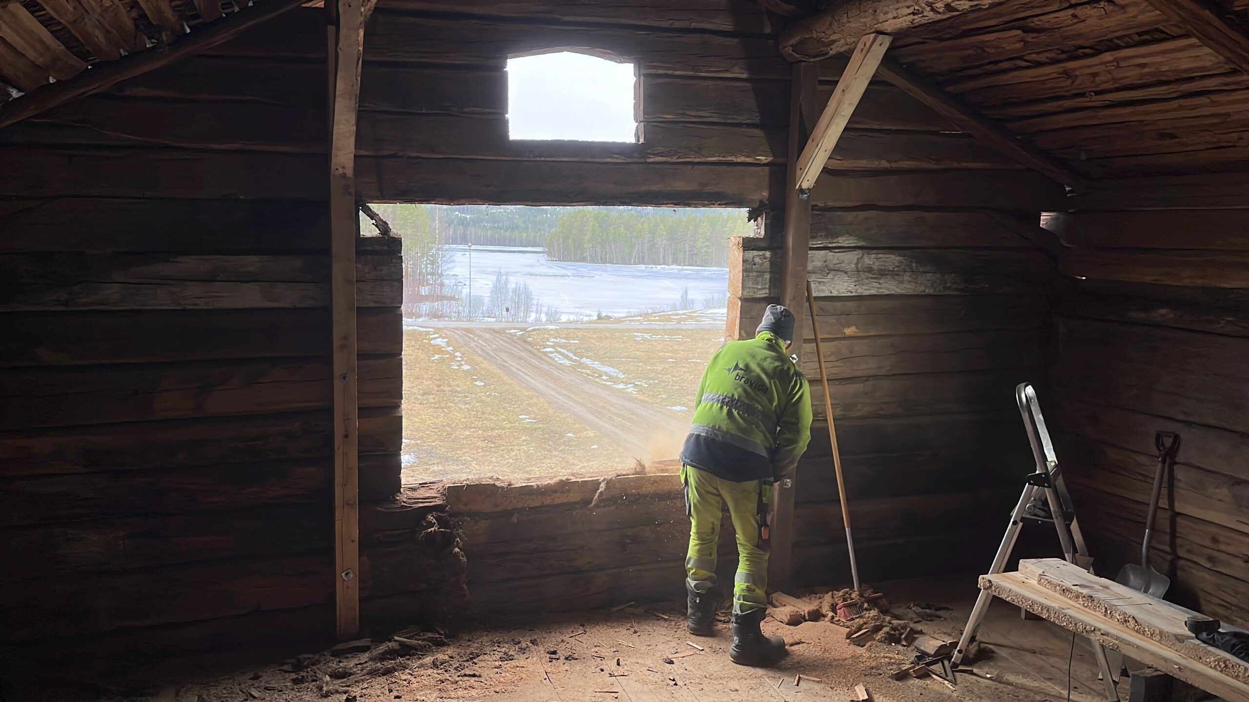 Het gastenverblijf van Friluft Sweden in opbouwende en verbouwende fase